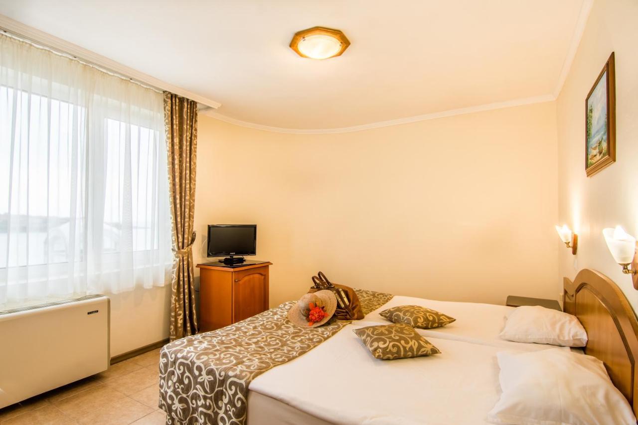 Hotel Villa List Szozopol Kültér fotó