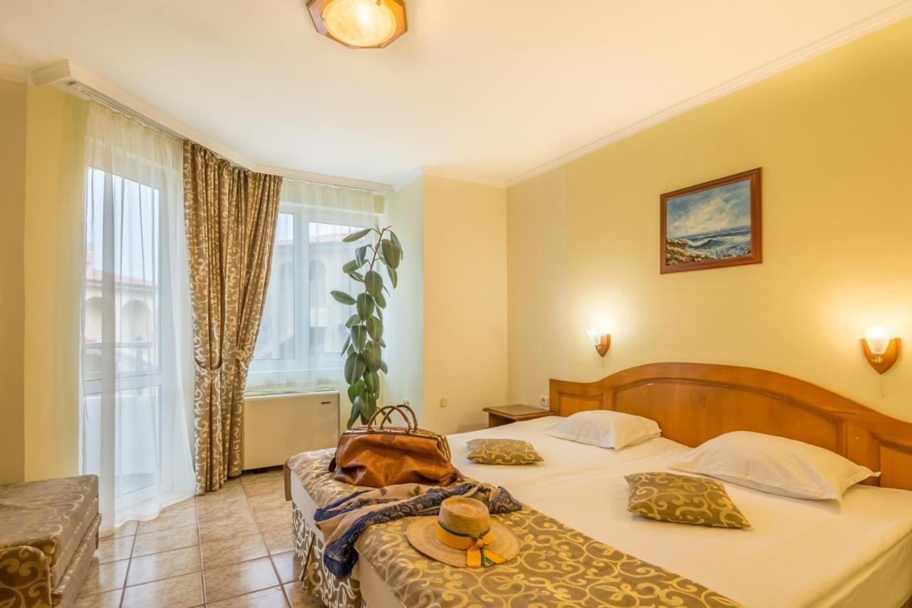 Hotel Villa List Szozopol Kültér fotó